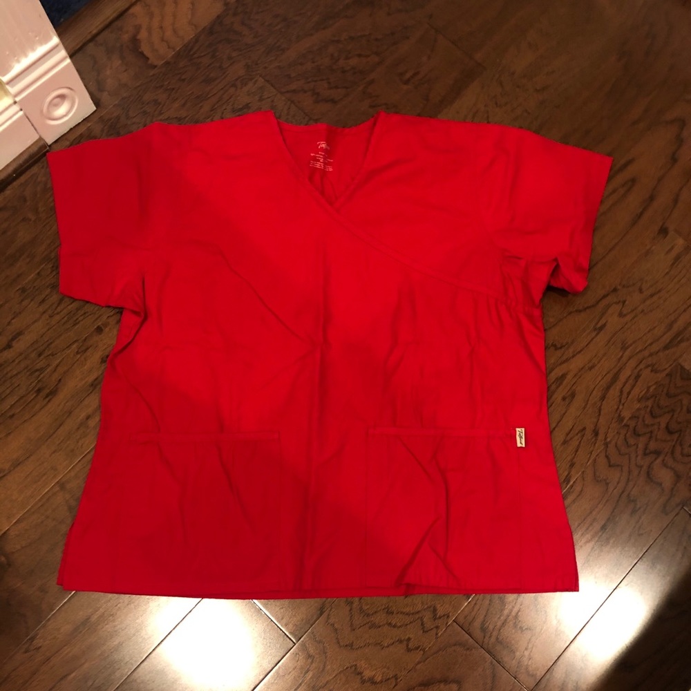 Tafford scrub tops (set of 2)